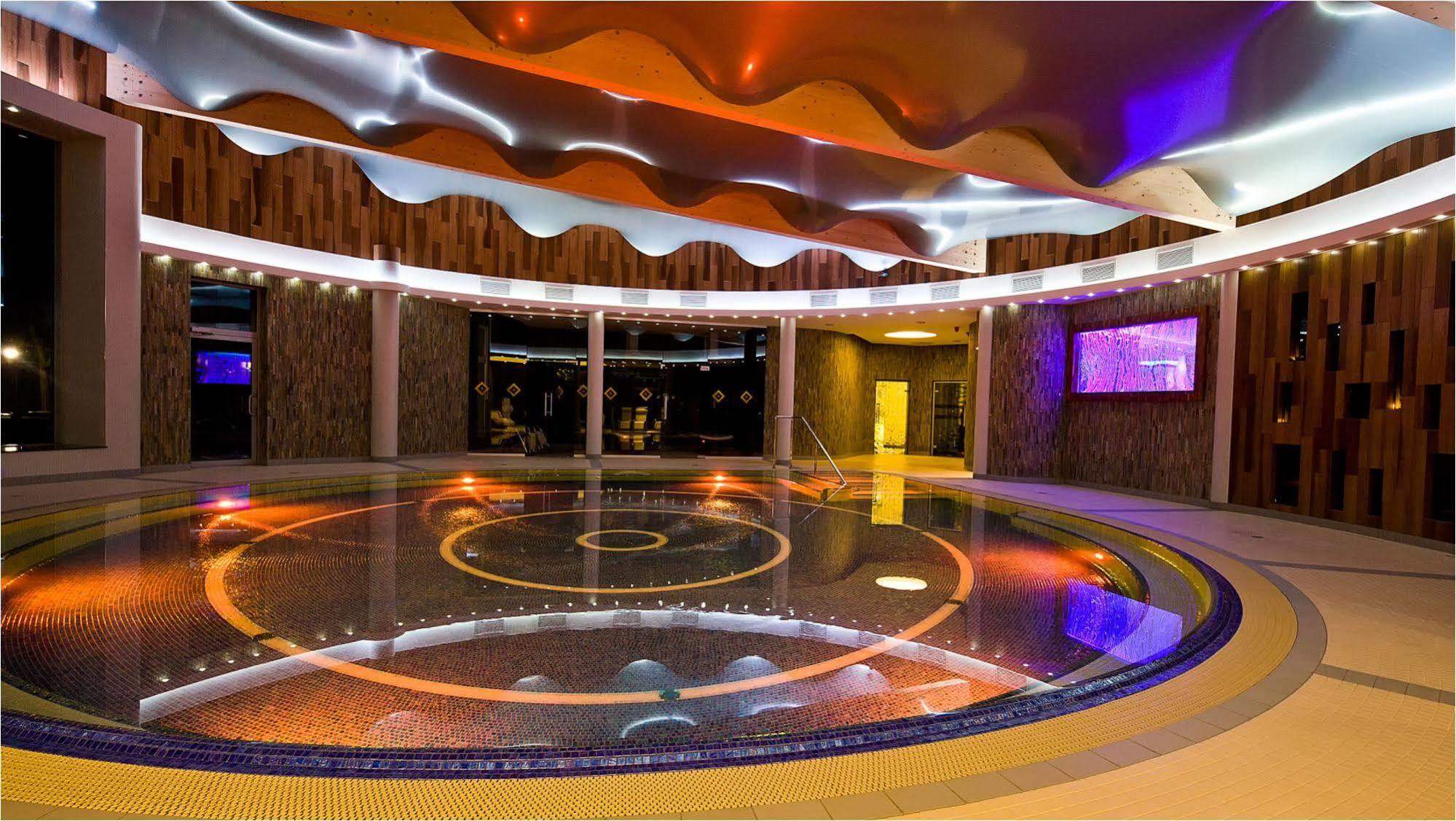 Hotel Unitral Spa W Mielnie Mielno  Exteriér fotografie