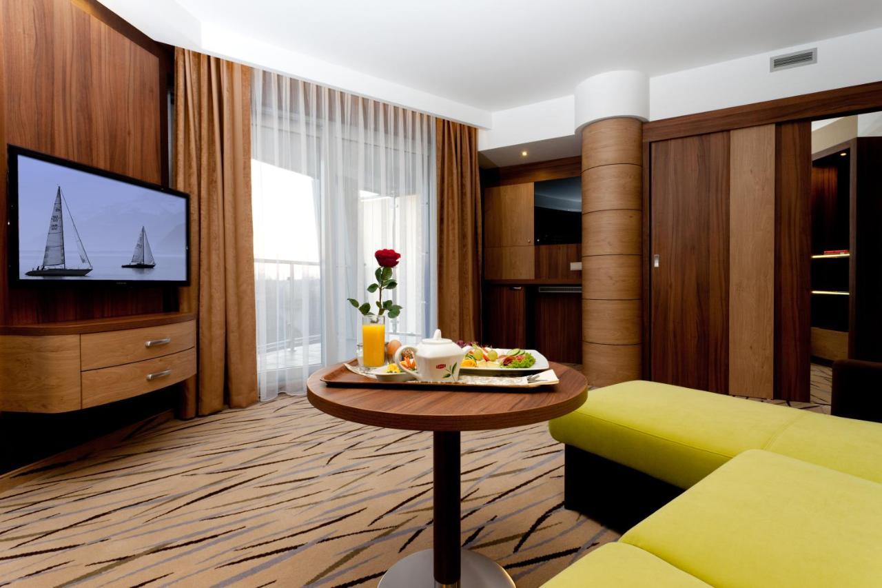 Hotel Unitral Spa W Mielnie Mielno  Exteriér fotografie